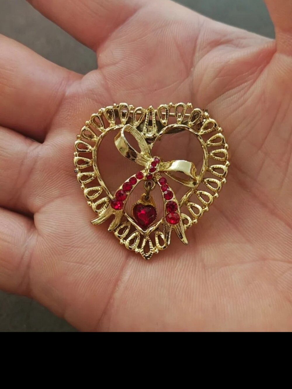 1980s Gold Tone With Red Rhinestone Accents & a Dangling Center Heart Brooch.